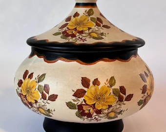 Gouda Plateel "Flora" Keramiek Holland Handwerk Covered Dish Compote Vintage