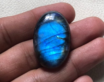 Size 32*20*8mm 42Cts AAA Quality Labradorite Cabochon Jewellery Gemstone Full Blue Flashy Oval Shape Blue Labradorite Loose Gemstone
