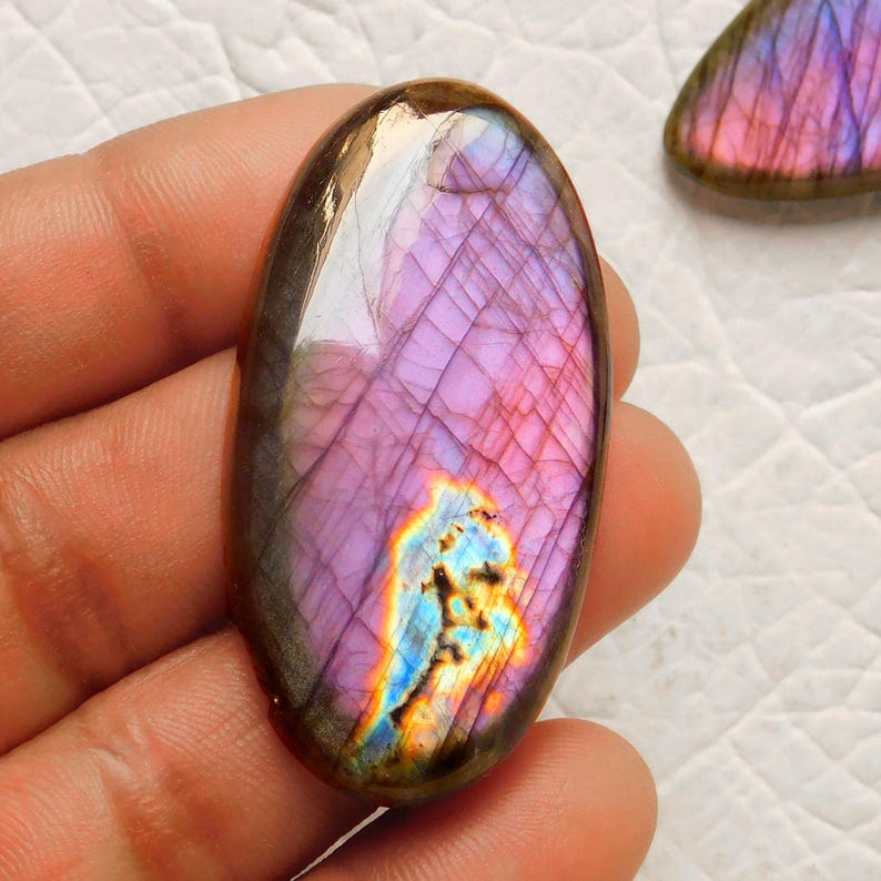 AAA Flashy Purple Labradorite Gemstone Loose Cabochon Healing Crystal for Pendant Making B = 47x24x6mm