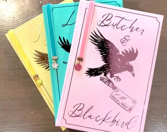 Trilogia dell'amore rovinoso / Cofanetto rilegato di Brynne Weaver / Cofanetto da 3 libri / Edizione speciale / Butcher & Blackbird, Leather and Lark, Scythe and Sparrow