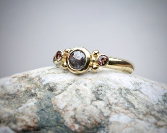 Alternative engagement ring - 14k solid gold diamond ring with two sapphires - size US 7.5