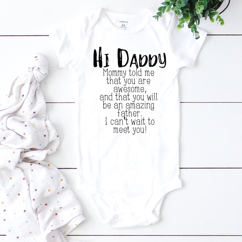 Hi Daddy Baby announcement husband Pregnancy announcement for husband Hello daddy Baby reveal Daddy to be pregnancy reveal image 1