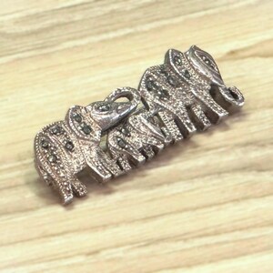 STERLING Silver Vintage Marcasite Triple Elephant Pin Brooch, Signed 925 Family of 3, Tiny Rhinestones, Trunk Up Animal (P496)