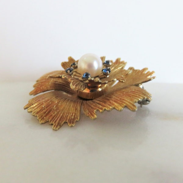 Vintage KREMENTZ Cultured Pearl Blue Rhinestone Gold Flower Brooch / Textured Layered 3D / Tiny Prong Set Crystal / Classy Signed (H605)