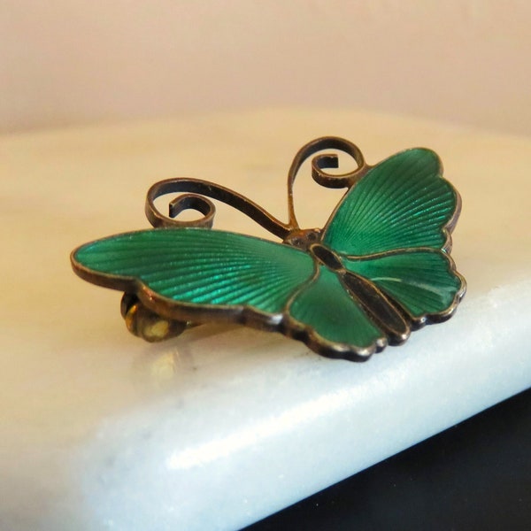 Vintage ANDERSEN of NORWAY Green Enamel Guilloche STERLING Silver Small Butterfly Pin, Signed Petite Shiny Scandanavian Insect Brooch (P274)