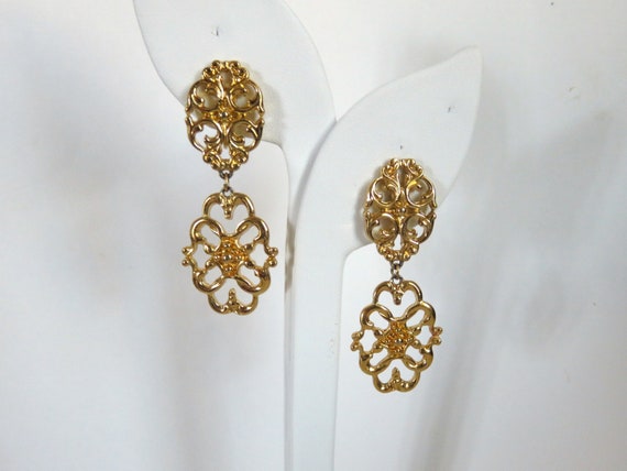 Vintage CLIP-ON Dangle Earrings with Shiny Gold T… - image 2