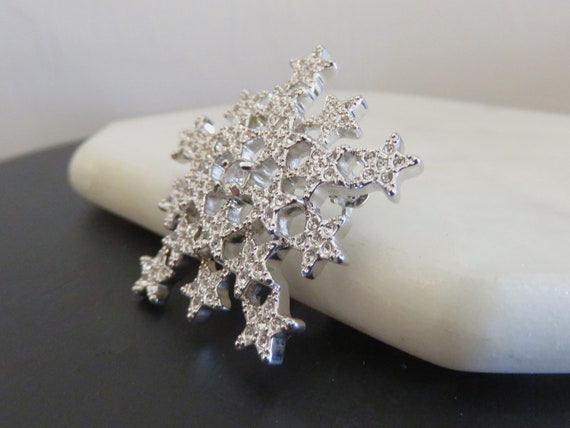 Vintage SWAROVSKI Snowflake Rhinestone Brooch Swa… - image 5