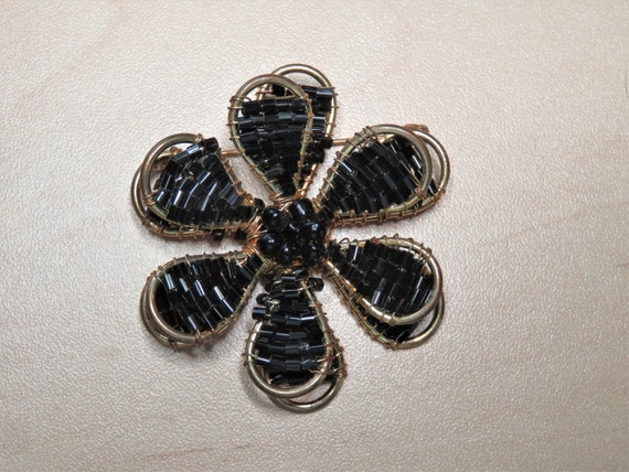 Vintage Flower Black Gold Seed Bead Wire Work Lay… - image 2