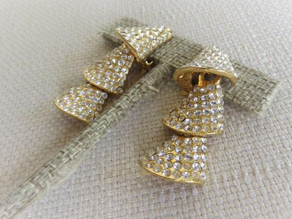 Vintage Rhinestone CLIP-ON Dangle Earrings, Gold … - image 10