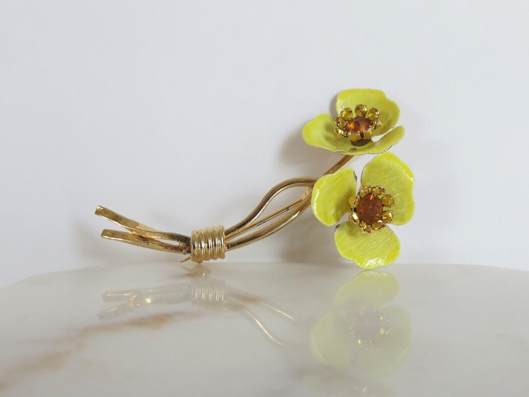 フローラルブローチ Vintage Enamel Rhinestone Long Floral Brooch, Topaz Crystal