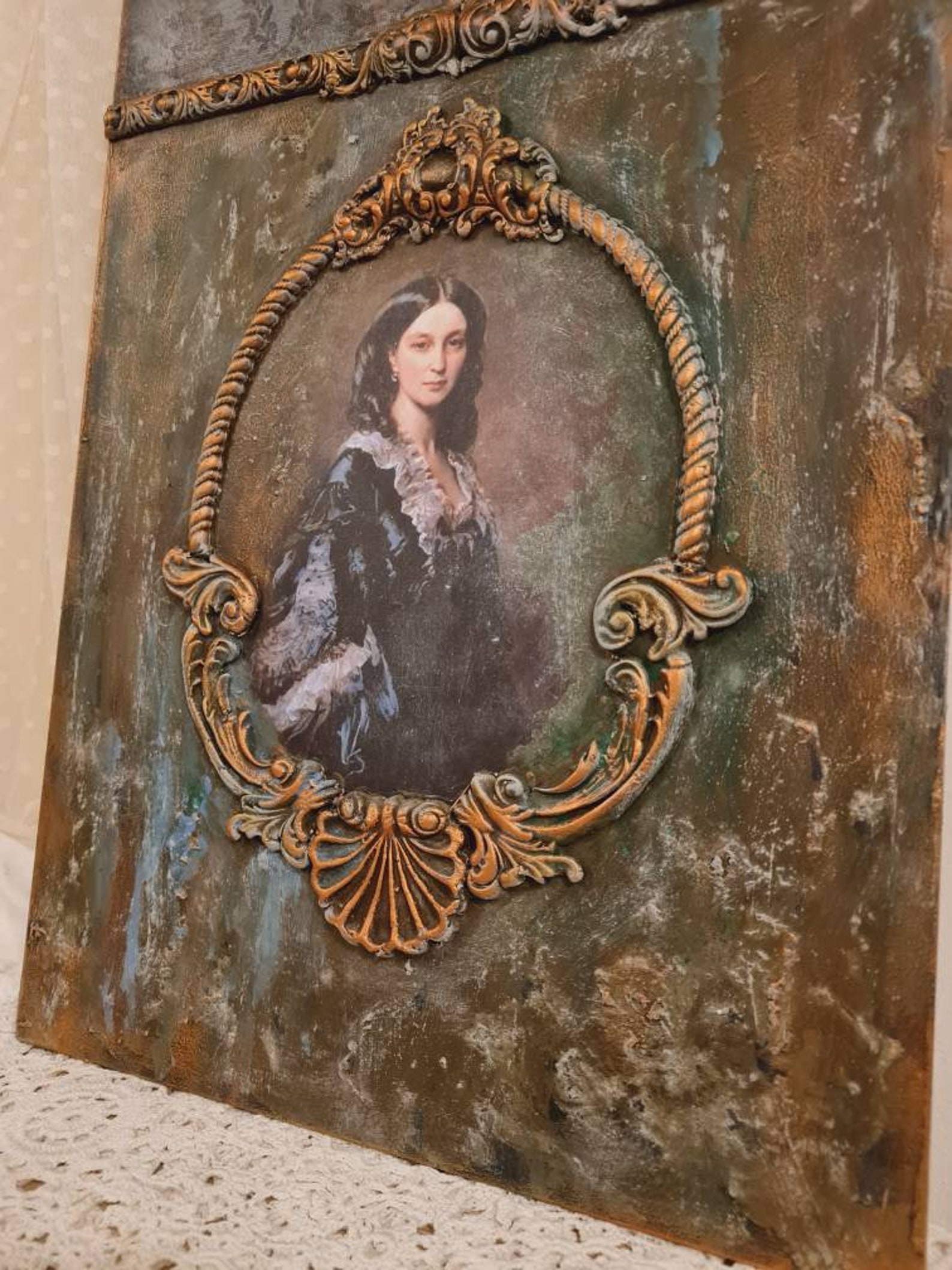 Victorian Lady Wall Plaque. Home Decor. One of a Kind - Etsy