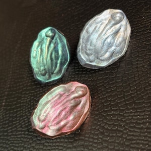 Broche elegante e exclusivo, broche de lapela feito à mão, presente perfeito para amantes do estilo gótico e punk