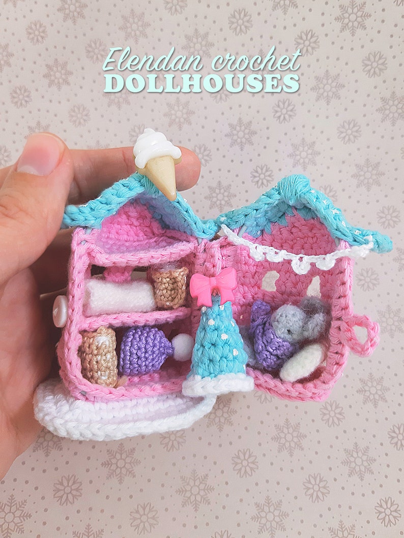 crochet dollhouse