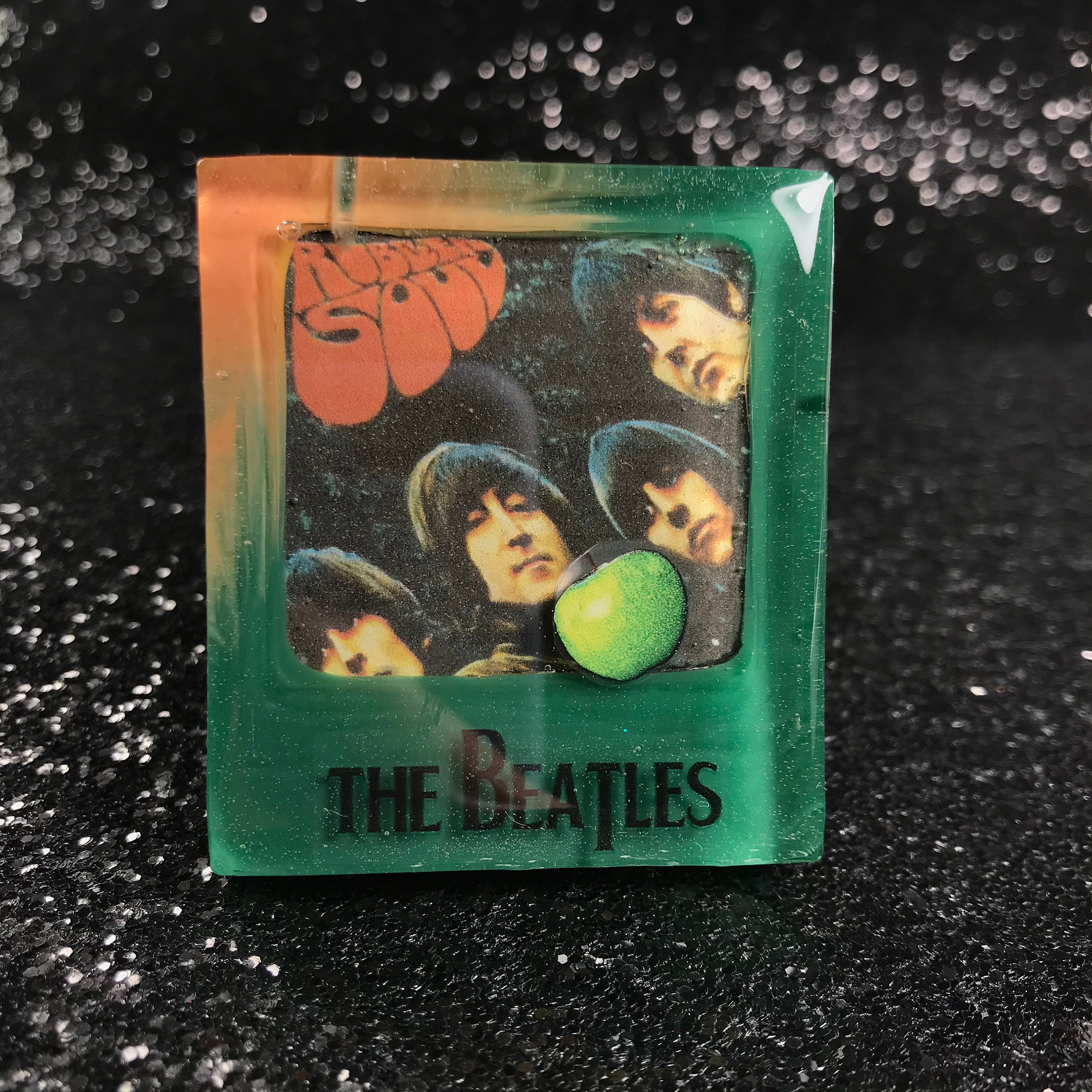 Rubber Soul The Beatles Album Magnet Shaker