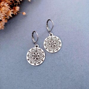 Floral Earrings . Mandala Earrings . Circle Earrings . Bohemian Lever back Dangle . Antique Silver Earrings - Handmade Gifts