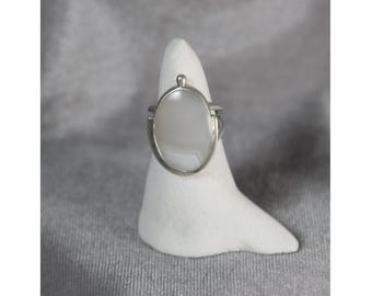 White Chalcedony Ring US 6