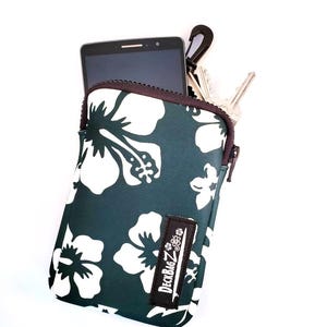 Hibiscus Neoprene Hookon Wallet: Green Floral Stash Bag
