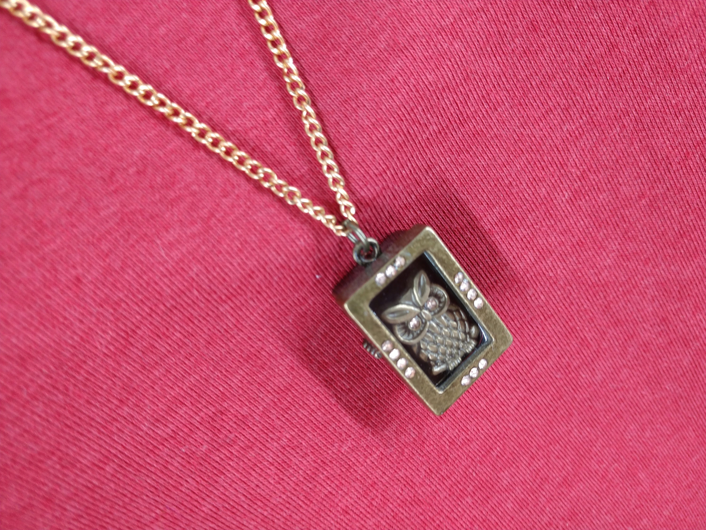 INTERESTPRINT Valentines Day Owl Unisex Jewelry Necklace with Rhinestone Bezel Pendant INTERESTPRINT Valentines Day Owl Unisex Jewelry Necklace with Rhinestone Bezel Pendant