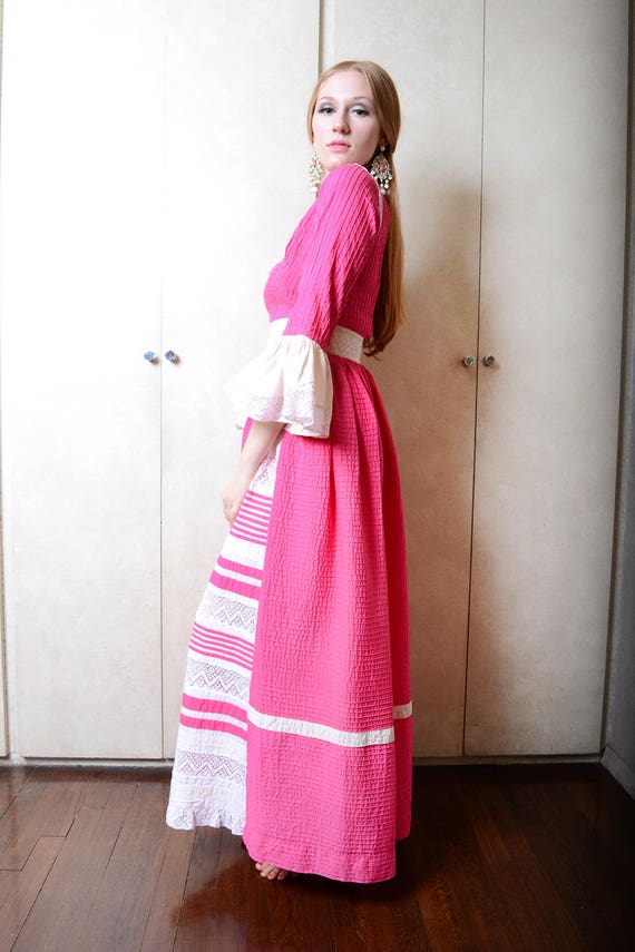 Vintage Pink & White Mexican Dress - image 4