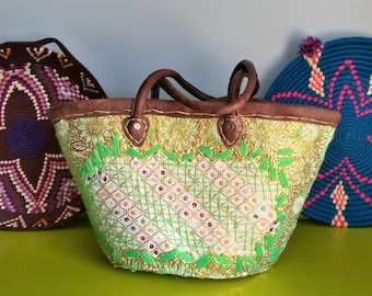 Woven and embroidered basket with floral motifs and long leather handles - Handmade