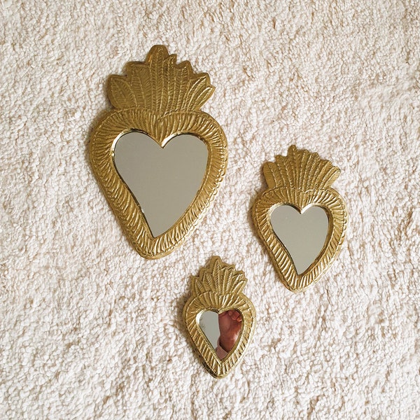 Miroir mural Ex-voto "Coeur" en laiton doré ciselé - En 3 Tailles L/M ou S - Fait main