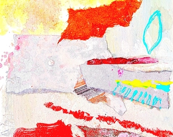 Op de afbeelding: Abstracte schilderkunst met een collage van gescheurd papier en verf. De kleuren zijn rood, geel, blauw en wit. Het schilderij heeft een textuur.