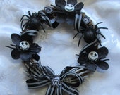 Nightmare Before Christmas inspired Wreath - Halloween / Xmas decoration. Goth/ Gothic/ Ornament/ Door Wreath