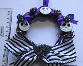 Nightmare Before Christmas inspired mini Wreath - Halloween / Xmas decoration. Goth/ Gothic/ Ornament