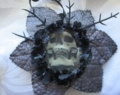 3-D Skull Halloween / Xmas/ Gothic tree ornament. Hanging decoration.