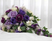 Bride's bouquet /wedding flowers custom made to order.Photos are examples! They're made to your specifications! Message me to discuss ideas.