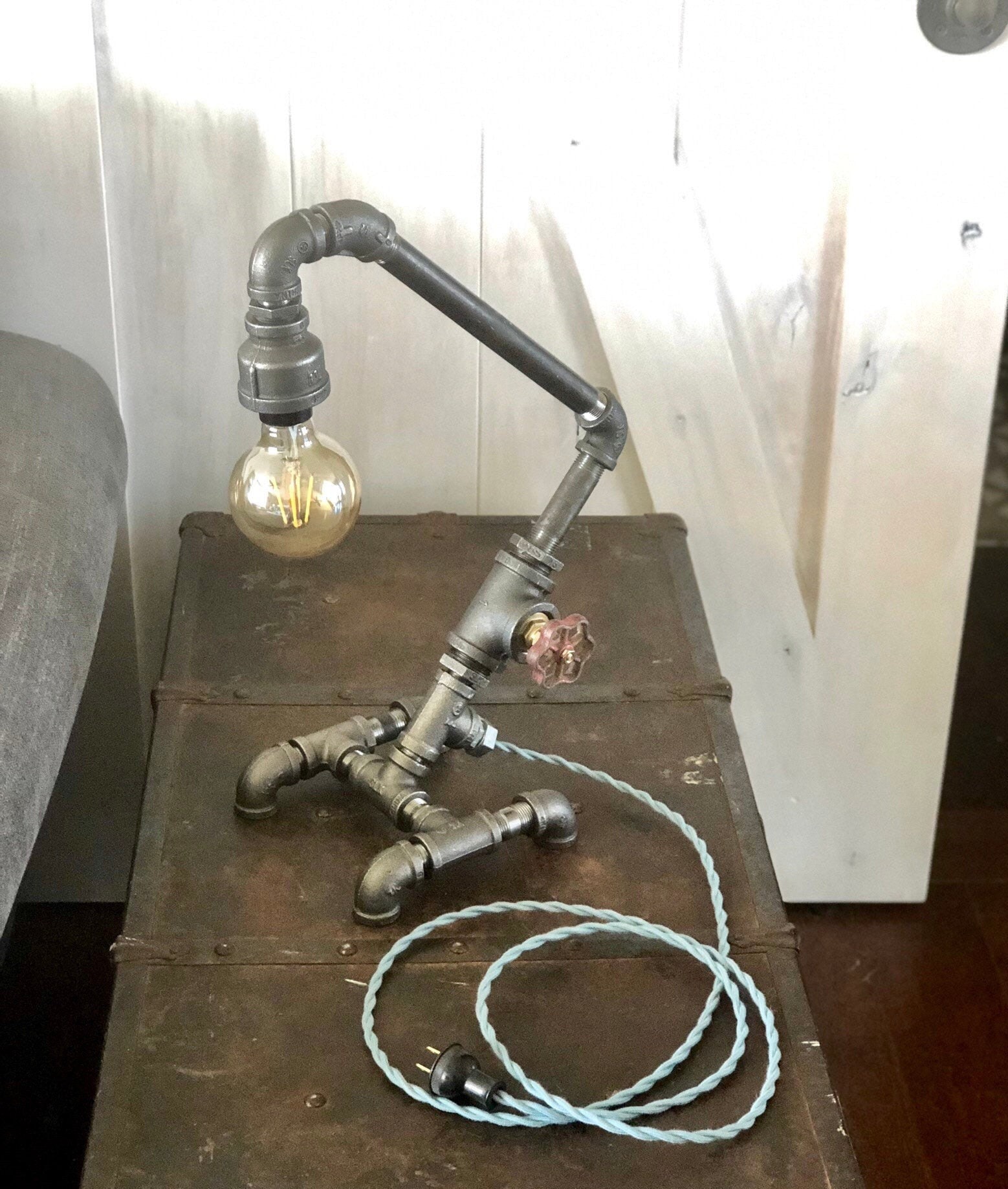 Industrial Galvanized Black Pipe Lamp with Wood Base/Loft/Vintage, image size:1558x1837