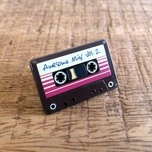 Awesome Mix 2 - Pin de lapela em esmalte macio