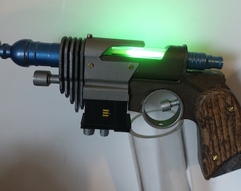 Handmade unique blaster Scifi raygun with cool LED effect FULL METAL