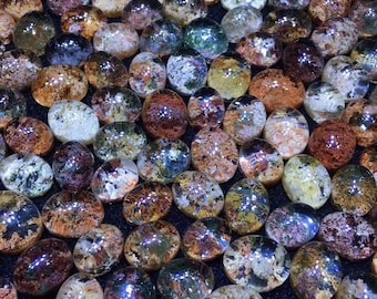 2 Stück Lodolith Cabochons, ungebohrter Regenbogen Phantomquarz (10-14x14-16 mm)