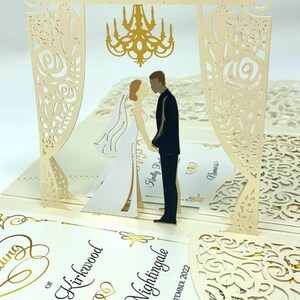 Interracial Pop Up Wedding Invitations - Para ślubna Biracial - Wzór - Zaproszenia ślubne wycinane laserowo - Na ślub i rocznicę