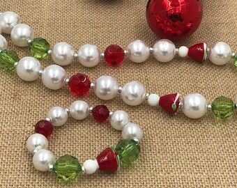 Kids Christmas Necklace,little girls Christmas jewelry,chunky red white necklace,ceramic Christmas beads,santa hat necklace,ceramic necklace