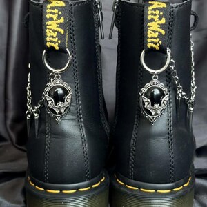 Catena per stivali gotica a forma di pipistrello per Doc Martens | Gioielli per scarpe a forma di pipistrello in acciaio | Catene per stivali a forma di pipistrello in stile punk grunge alternativo
