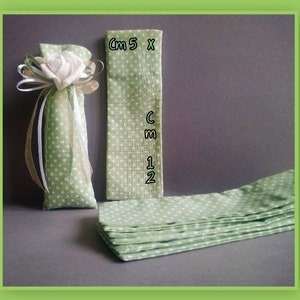 Sacchettino stoffa verde,beige,pois, rosa, nastrino,fiocco,wedding,shabby chic, fatto a mano,battesimo,eventi, gift, baptism, porta confetti