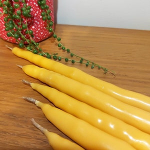Hand Dipped Pure Beeswax Candles. Hemp Wick.  Multiple lengths 12cm- 26cm