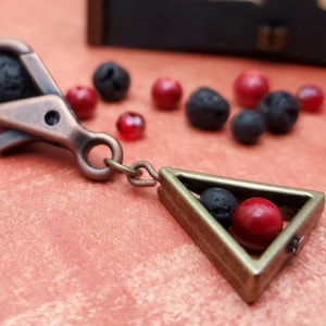 Gryffindor Harry Potter Aromatherapy Pet Collar Charm (Natural Red Coral)-Zipper Pull-Keychain-Work Lanyard Bling-Wedding Bouquet Clip