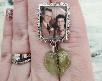 Photo Memory Lapel, Corsage & Wedding Bouquet Pin (Green Leaf Charm)-Bridal Shower Gift-Keepsake-Pet Remembrance-Lanyard-Collar-Memorial