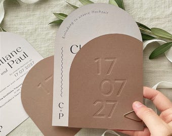 Invitación de boda minimalista con arco, tarjeta moderna, beige y crema