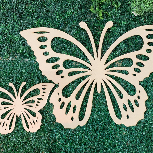 1 Stk. Schmetterlingsausschnitt aus Holz - Geburtstag, Wand-/Wohndeko, Partydekoration, Schmetterlingsdekoration, Schmetterlingsparty, Kinderzimmer deko aus Holz