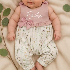 Baby girl romper with name with floral pattern - baby handmade outfit - special gift idea for girls