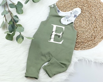 Handmade baby romper - green baby outfit with hippos - personalized bodysuit - gift idea for newborns - boy's outfit - christening gift idea