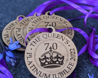 Queen's Platinum Jubilee Medal Oak MDF