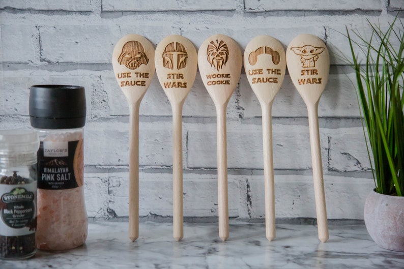 Star Wars Gift Wooden Spoons Engraved Mandalorian Chewbacca Darth Vader Grogu Princess Leah image 5