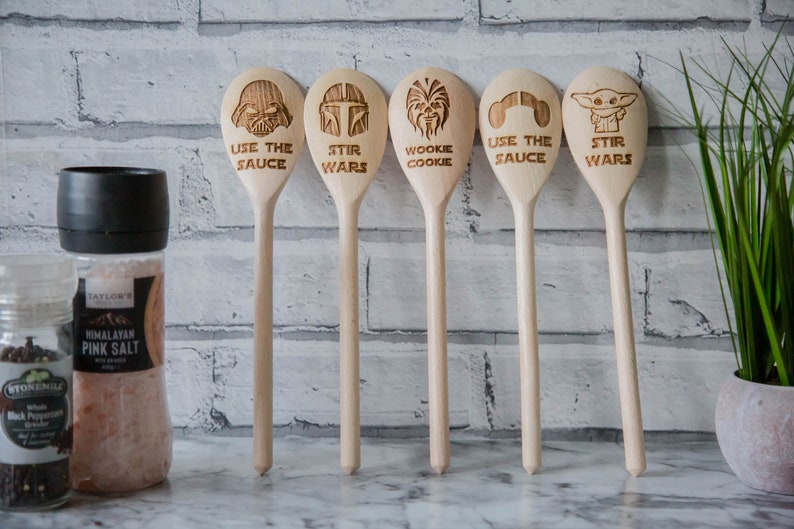 Star Wars Gift Wooden Spoons Engraved Mandalorian Chewbacca Darth Vader Grogu Princess Leah image 2
