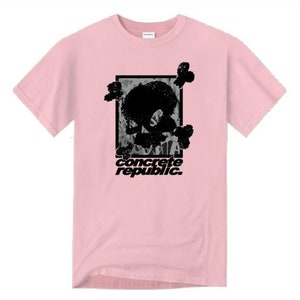 Mens Graffiti/Skateboarder Tee 'Skull-Duggery' graffiti style skull graphic (size Sm-4XL)