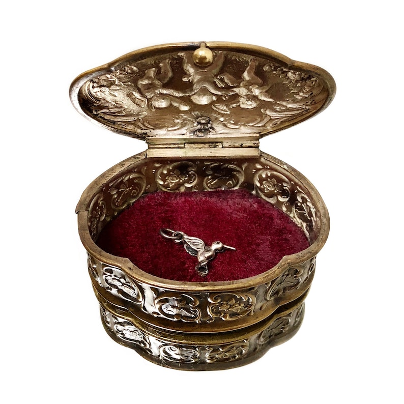 A Precious And Rare Highly Ornate Jewellery Box With Cherubs Containing A Silver Hummingbird Pendant Antique French Jewellery Box 1800/'s